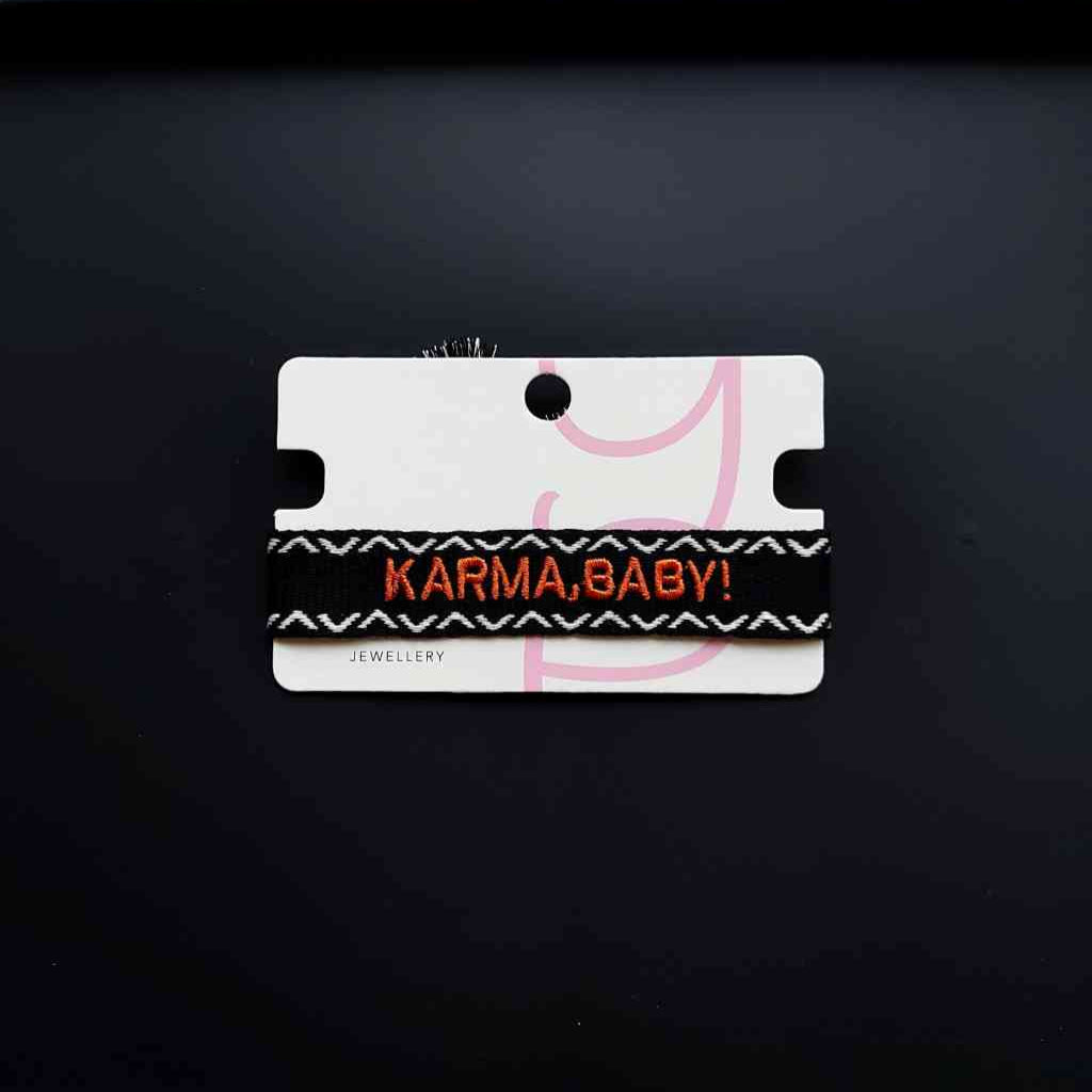 Armband KARMA BABY Statement-Band schwarz orange weiß  gewebt und bestickt Freundschaftsband erhältlich bei www.luiseundfritz.de